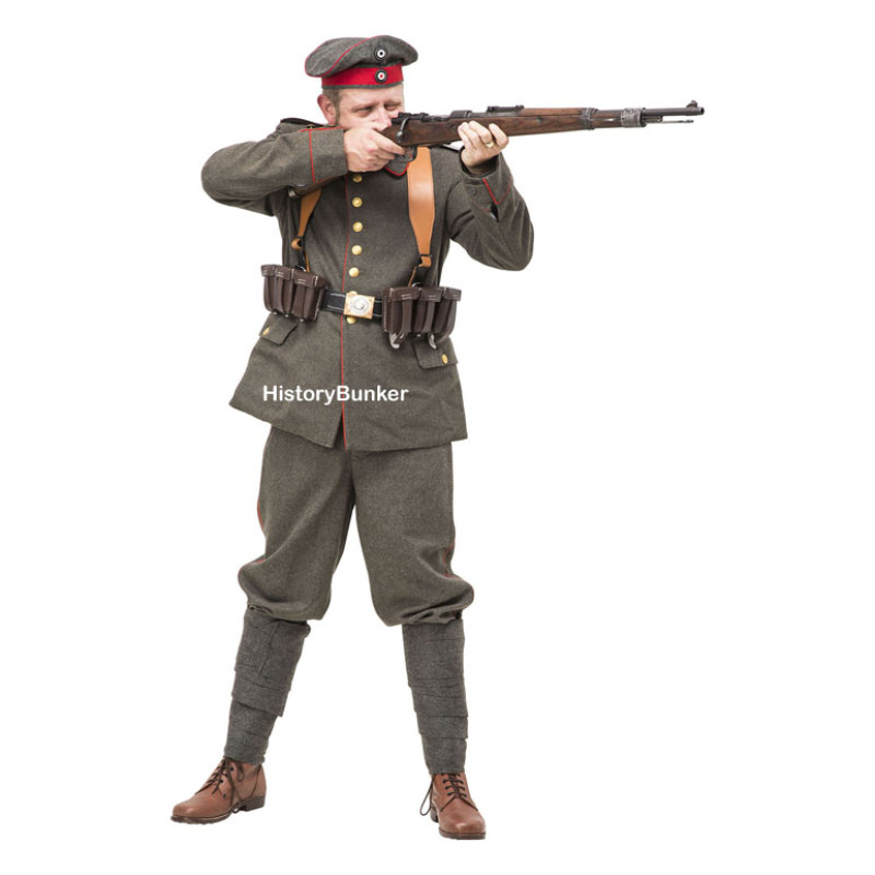 WW1 Imperial German Soldier uniform 1914 with webbing 