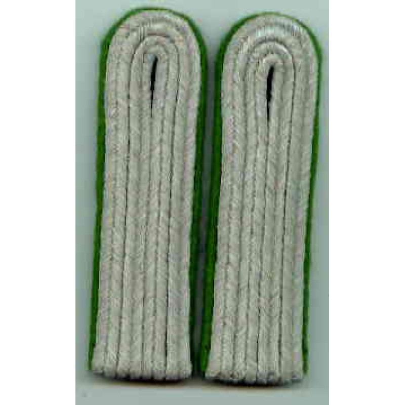 German Heer Army Shoulder Boards - Lieutenant - Captain - Gebirgsjager