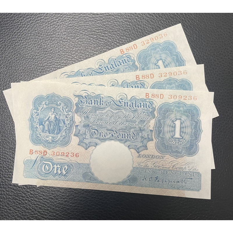 MILITARY PROP HIRE - 1939 - 45  WW2 money 5 shilling notes